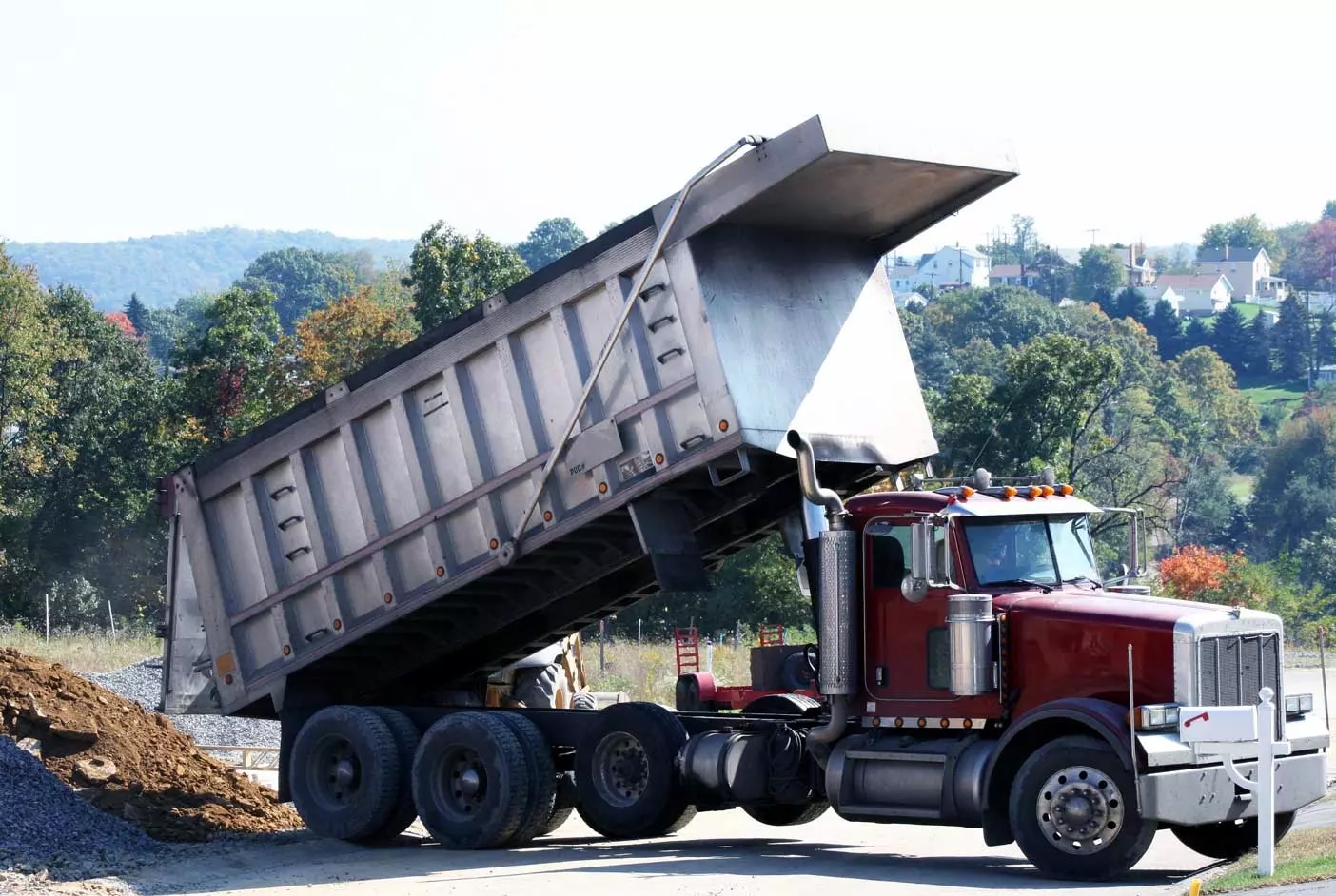 Common Dump Truck Insurance Claims in Florida and How to Avoid Them